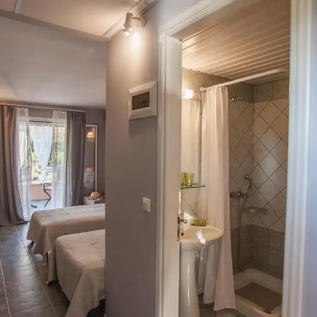 B&B Tellis